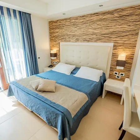 Franklyn 4* Santa Maria di Castellabate