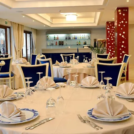 Hotel Franklyn 4*