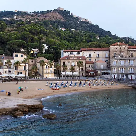 Prince Franklyn Hotel 4* Santa Maria di Castellabate