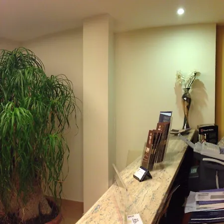Prince Franklyn Hotel Hotell 4*