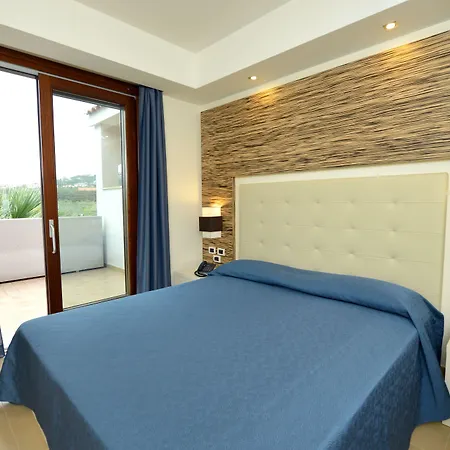 Prince Franklyn Hotel