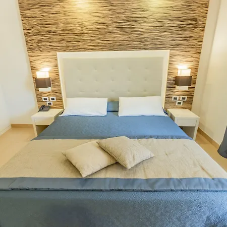 Prince Franklyn Hotel Hotell 4*