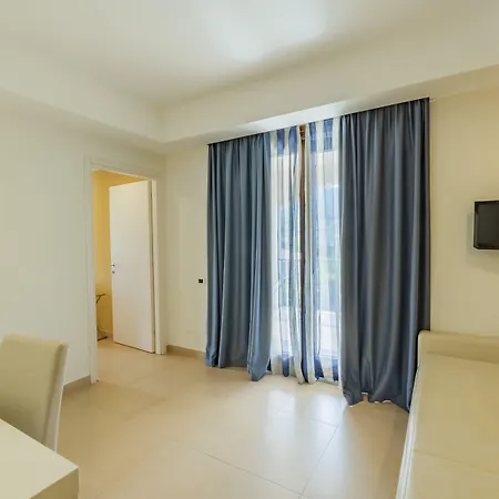 Prince Franklyn Hotel 4* Santa Maria di Castellabate