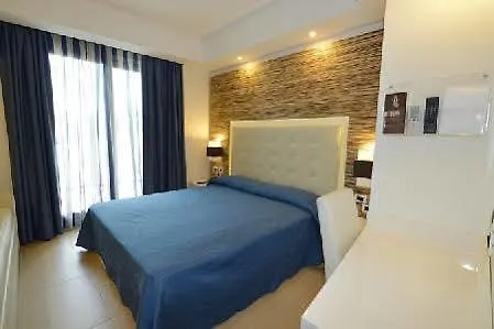 Prince Franklyn Hotel 4*